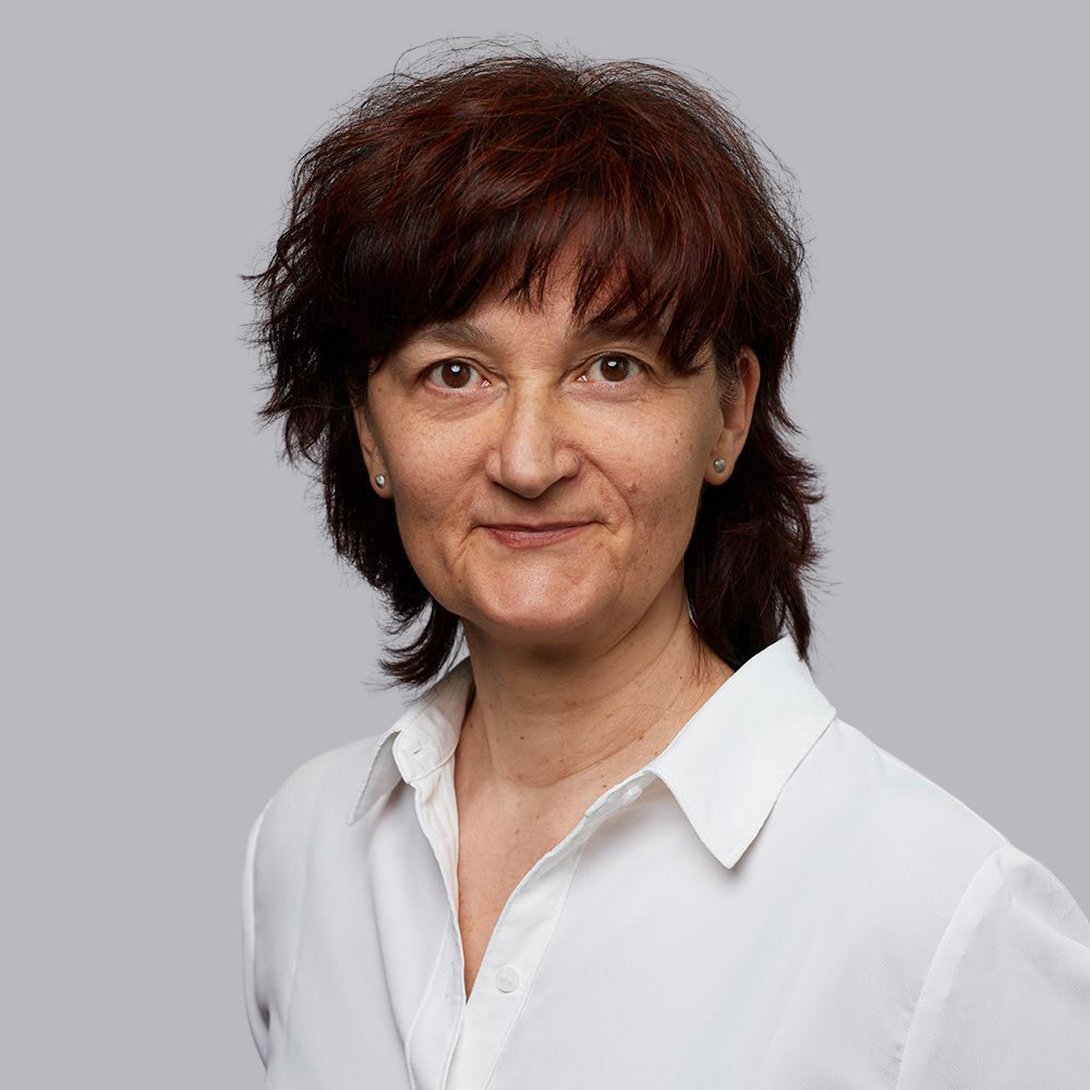 Popović, Karmela 